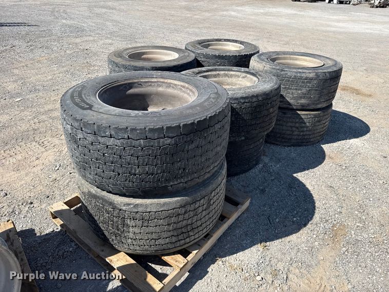 image for item FC4253 (10) Michelin 445/50R22.5 tires and wheels
