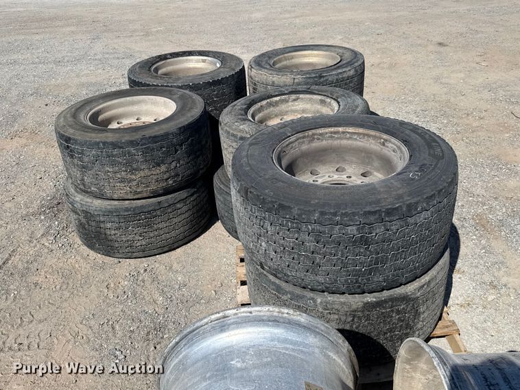 image for item FC4253 (10) Michelin 445/50R22.5 tires and wheels