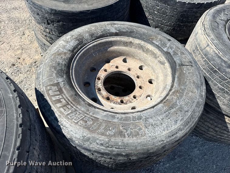 image for item FC4253 (10) Michelin 445/50R22.5 tires and wheels