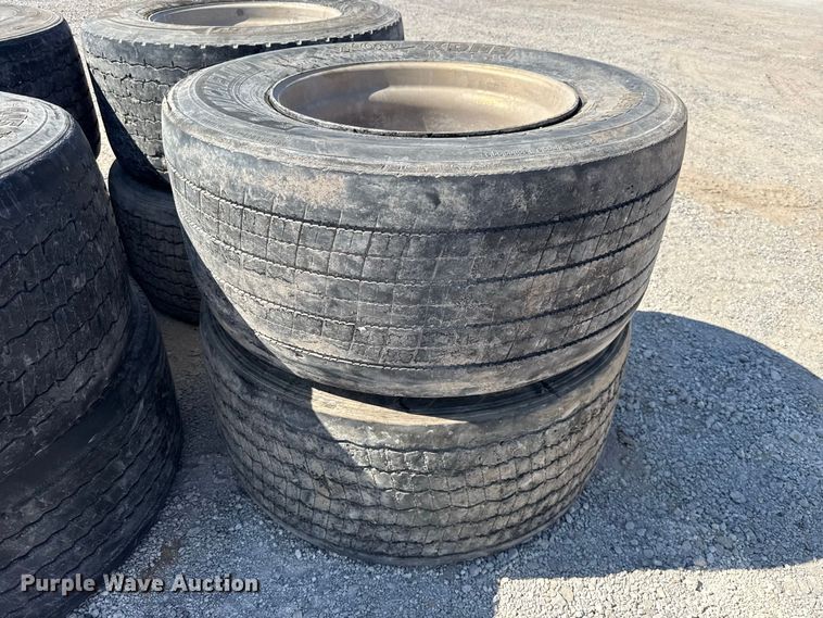 image for item FC4253 (10) Michelin 445/50R22.5 tires and wheels