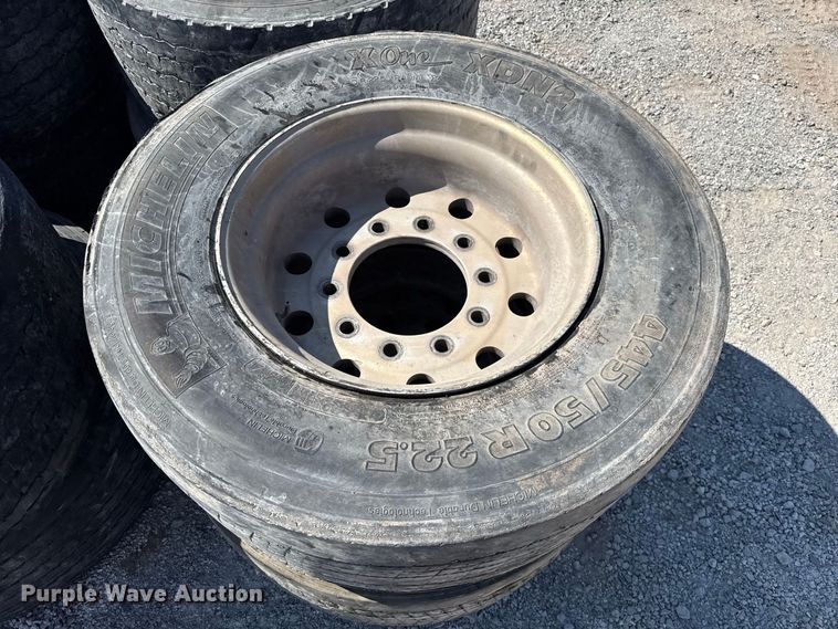 image for item FC4253 (10) Michelin 445/50R22.5 tires and wheels