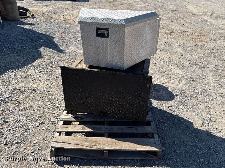 image for item FC4254 Truck parts