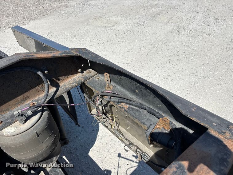 image for item FG0598 2003 Peterbilt 379 semi truck