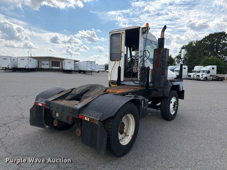 image for item FG3002 2015 Kalmar Ottawa T2 yard truck