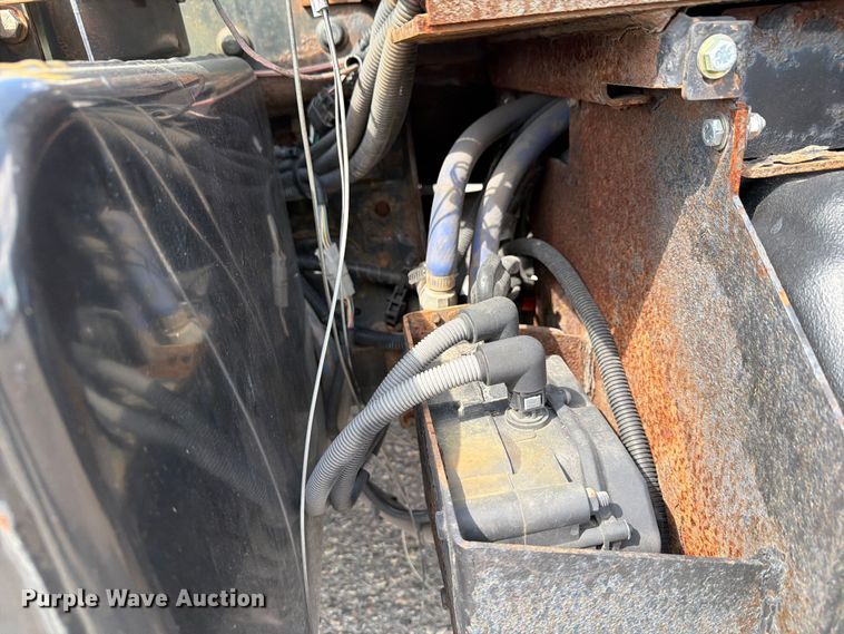 image for item FG3002 2015 Kalmar Ottawa T2 yard truck