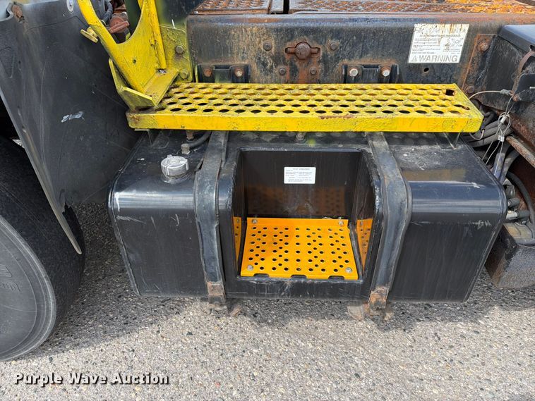 image for item FG3002 2015 Kalmar Ottawa T2 yard truck