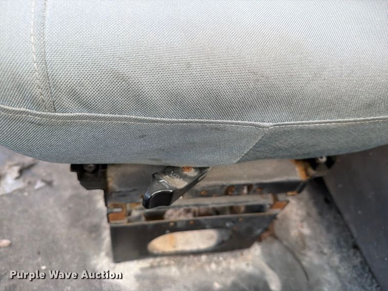 image for item FG3002 2015 Kalmar Ottawa T2 yard truck