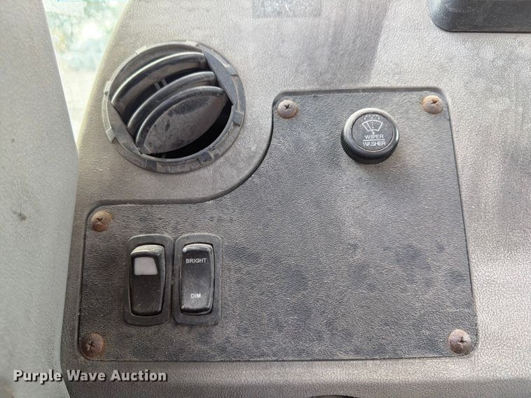 image for item FG3002 2015 Kalmar Ottawa T2 yard truck