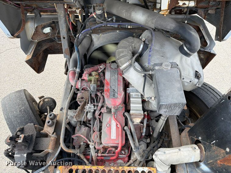 image for item FG3002 2015 Kalmar Ottawa T2 yard truck