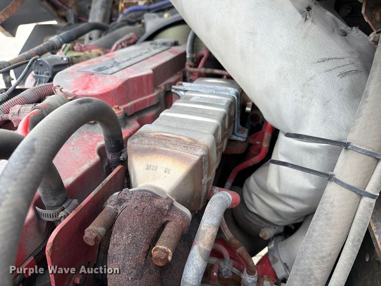 image for item FG3002 2015 Kalmar Ottawa T2 yard truck