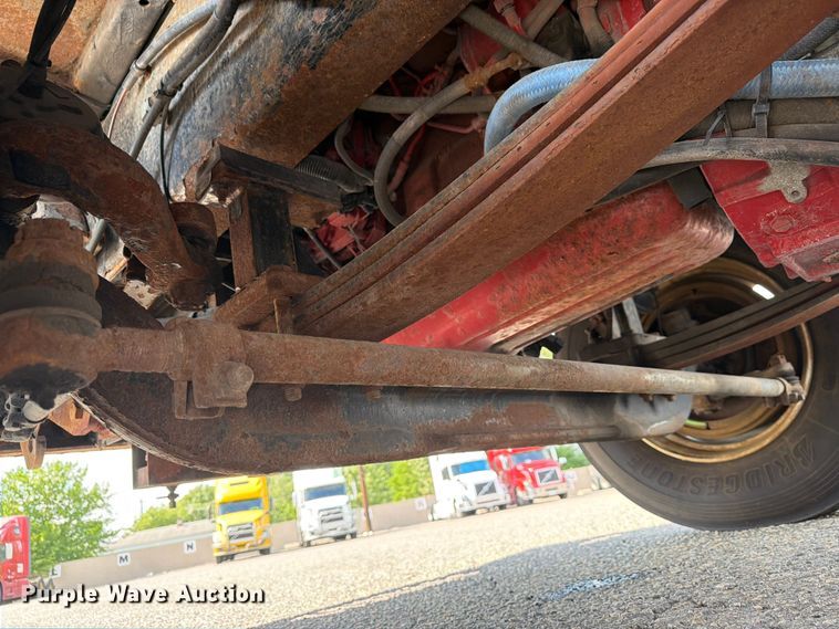 image for item FG3002 2015 Kalmar Ottawa T2 yard truck