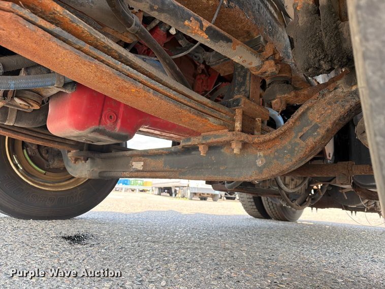 image for item FG3002 2015 Kalmar Ottawa T2 yard truck