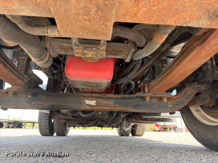 image for item FG3002 2015 Kalmar Ottawa T2 yard truck