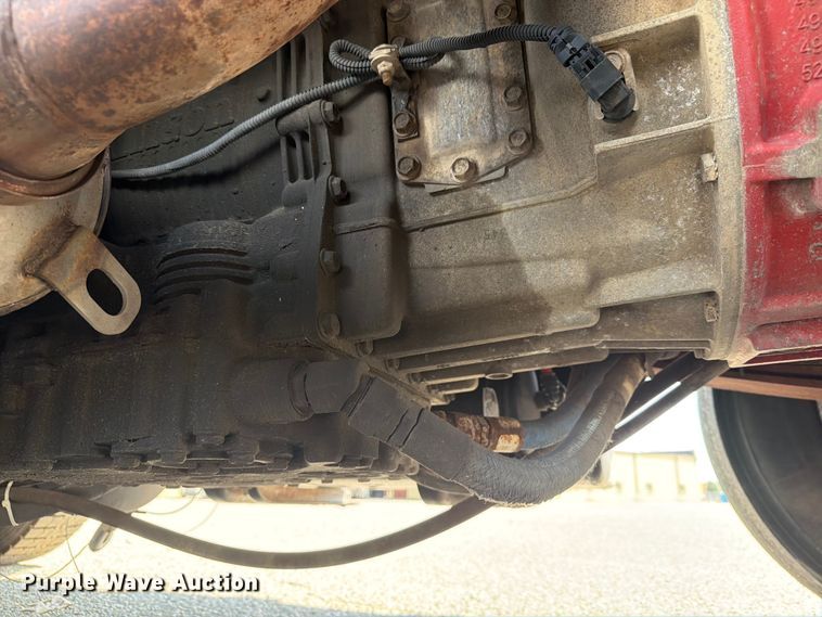 image for item FG3002 2015 Kalmar Ottawa T2 yard truck