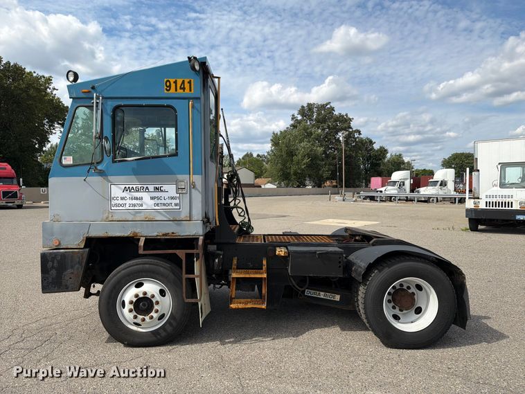 image for item FG3003 2010 Capacity Trucks yard truck