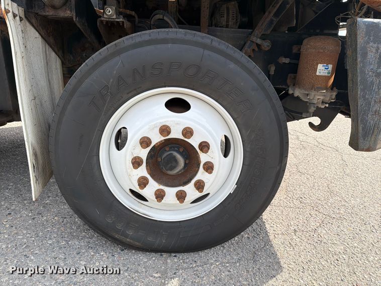 image for item FG3003 2010 Capacity Trucks yard truck