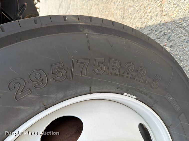 image for item FG3003 2010 Capacity Trucks yard truck
