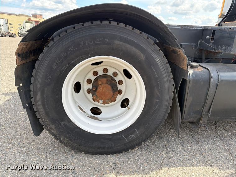 image for item FG3003 2010 Capacity Trucks yard truck
