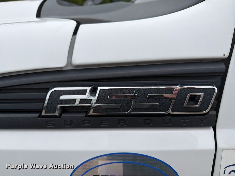 image for item FG3004 2016 Ford F550 crew cab box truck