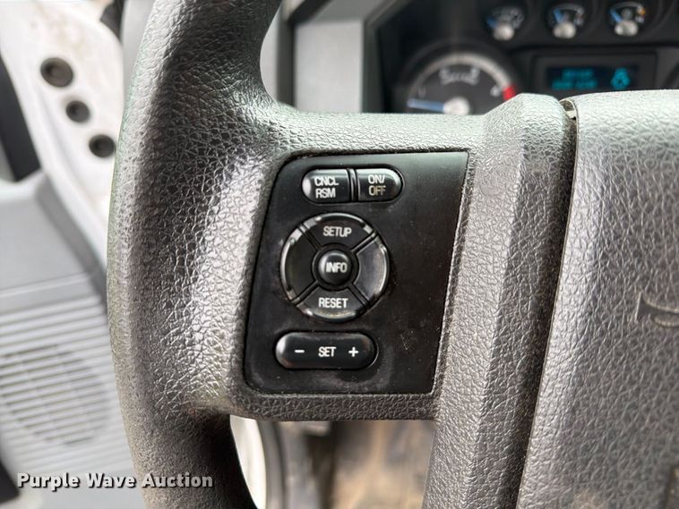 image for item FG3004 2016 Ford F550 crew cab box truck