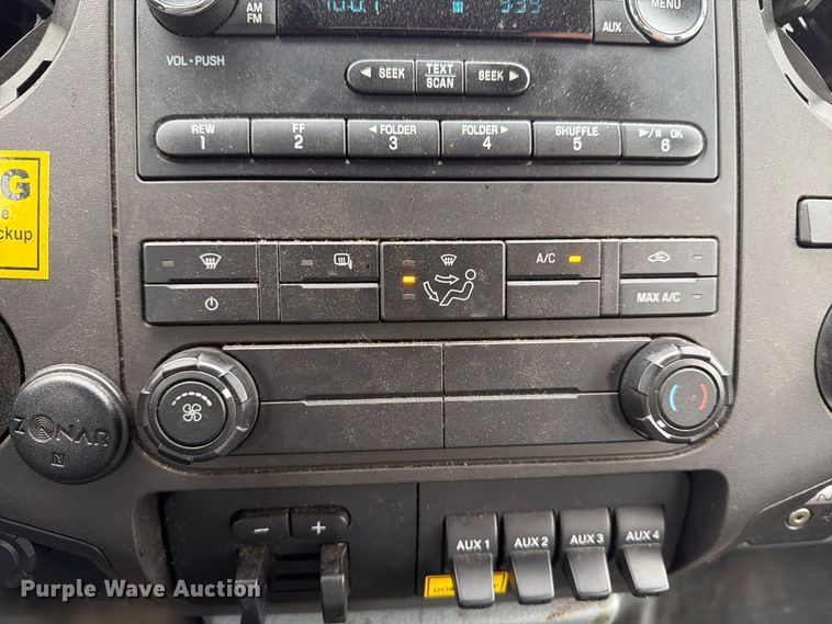 image for item FG3004 2016 Ford F550 crew cab box truck