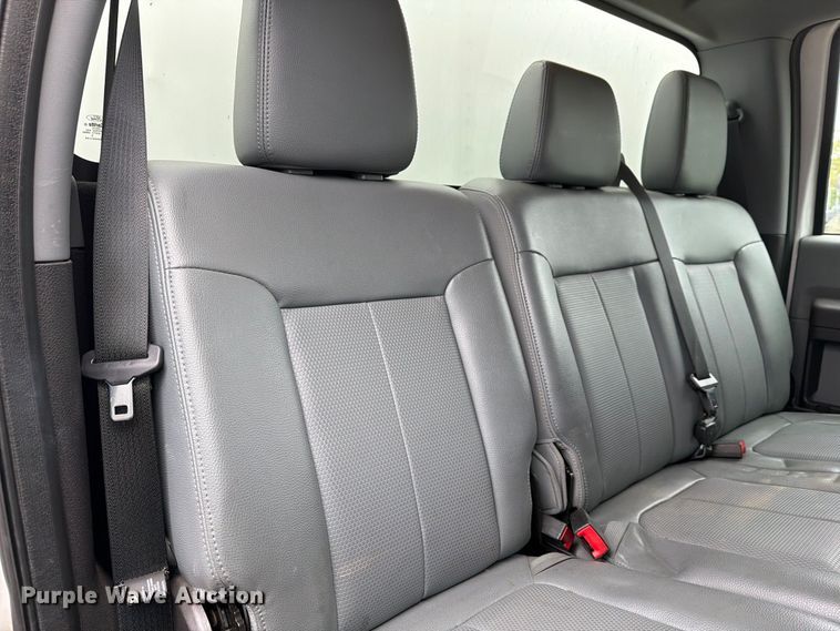 image for item FG3004 2016 Ford F550 crew cab box truck