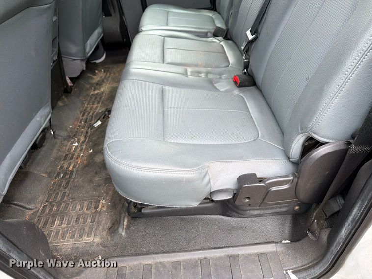 image for item FG3004 2016 Ford F550 crew cab box truck