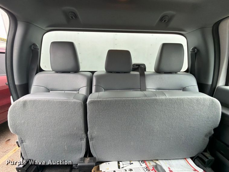 image for item FG3004 2016 Ford F550 crew cab box truck