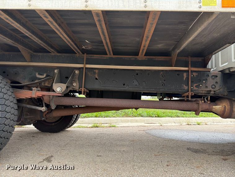image for item FG3004 2016 Ford F550 crew cab box truck