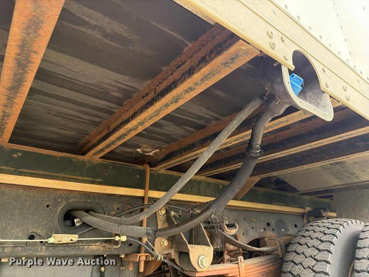 image for item FG3004 2016 Ford F550 crew cab box truck