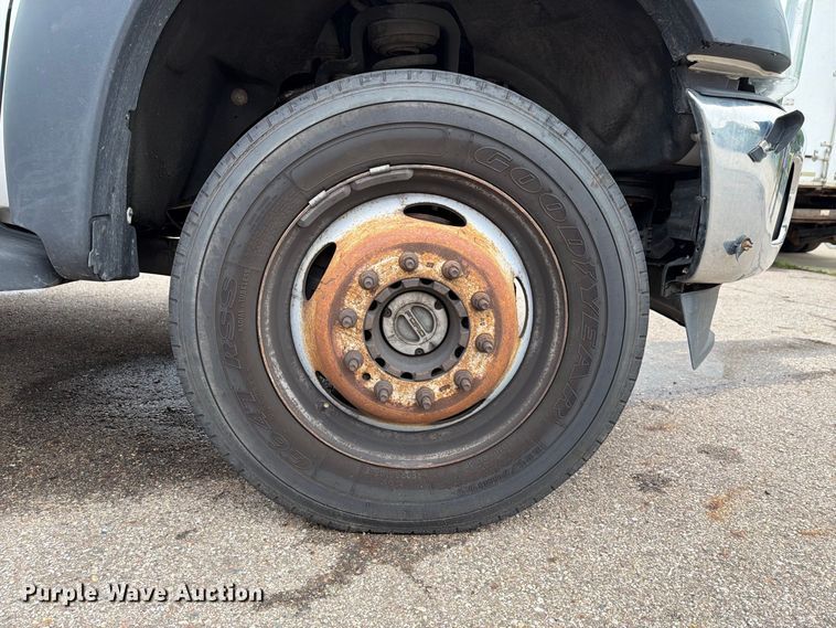 image for item FG3004 2016 Ford F550 crew cab box truck