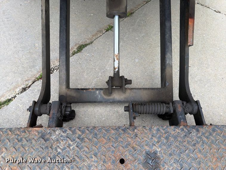 image for item FG3004 2016 Ford F550 crew cab box truck