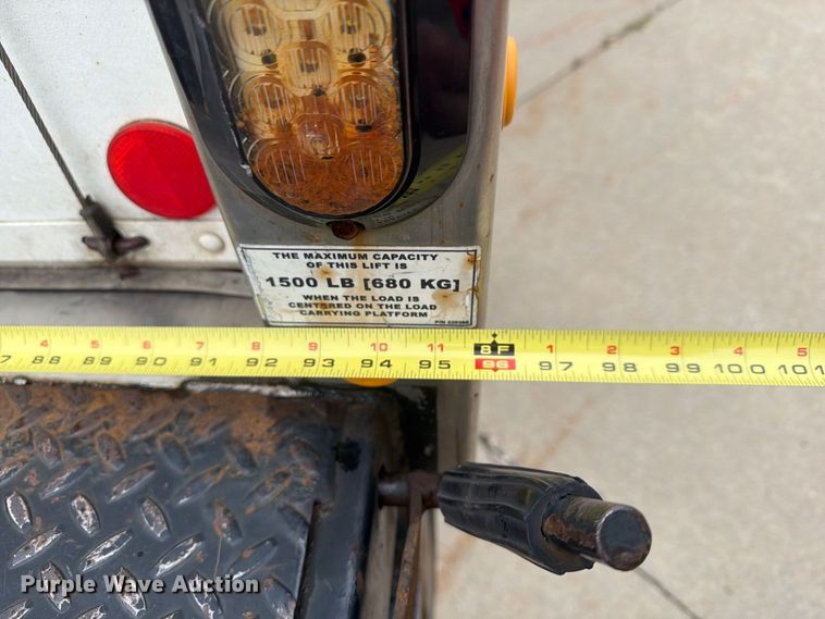 image for item FG3004 2016 Ford F550 crew cab box truck