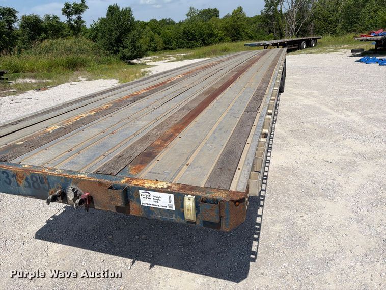 image for item FI0265 2013 Great Dane GPL-0024-00053 flatbed trailer
