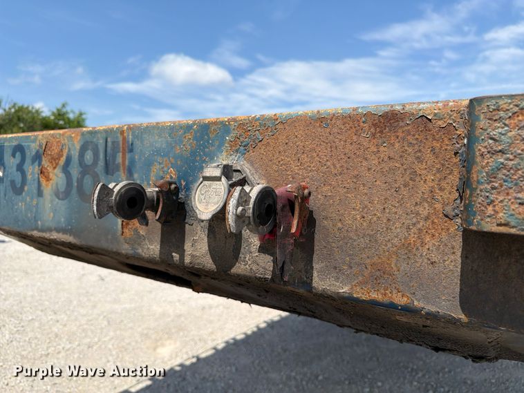 image for item FI0265 2013 Great Dane GPL-0024-00053 flatbed trailer