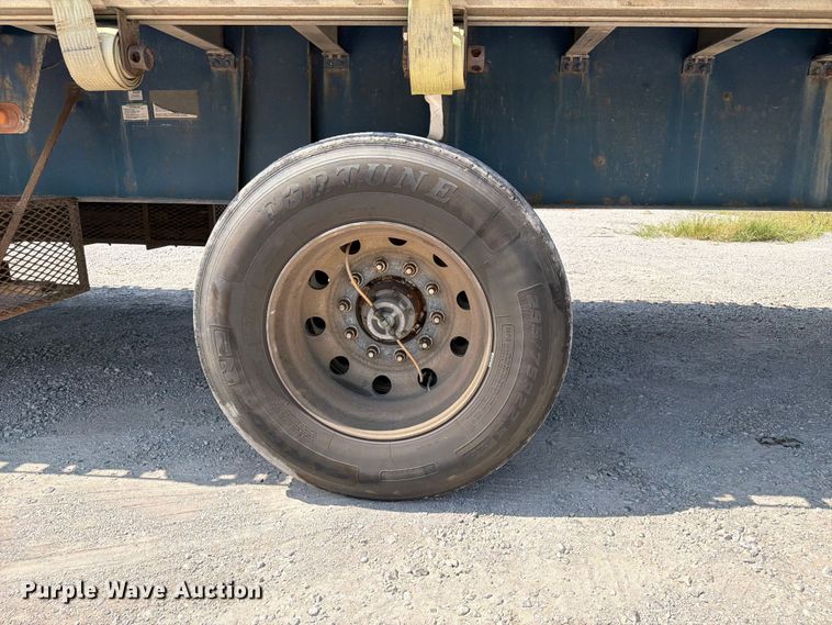 image for item FI0265 2013 Great Dane GPL-0024-00053 flatbed trailer