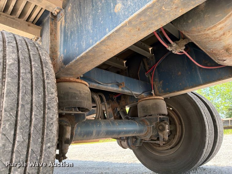 image for item FI0265 2013 Great Dane GPL-0024-00053 flatbed trailer