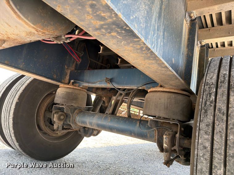 image for item FI0265 2013 Great Dane GPL-0024-00053 flatbed trailer