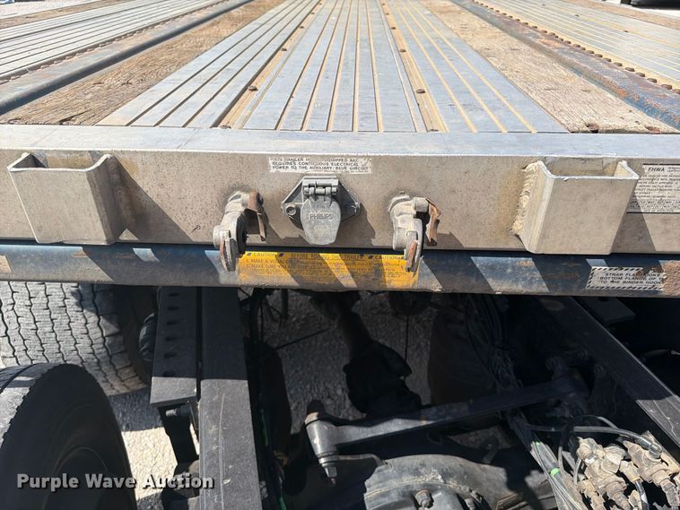image for item FI0371 2012 Utility FS2CHA flatbed trailer