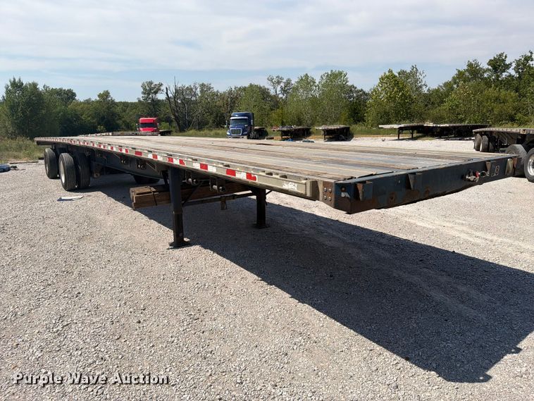 image for item FI0372 2013 Great Dane flatbed trailer