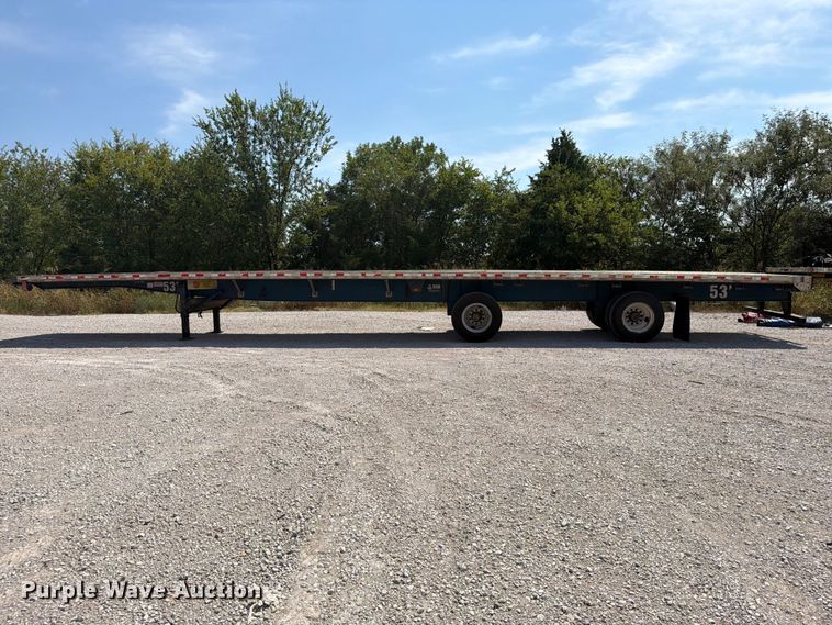 image for item FI0372 2013 Great Dane flatbed trailer