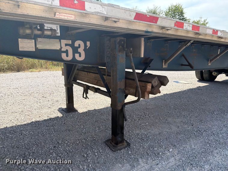 image for item FI0372 2013 Great Dane flatbed trailer