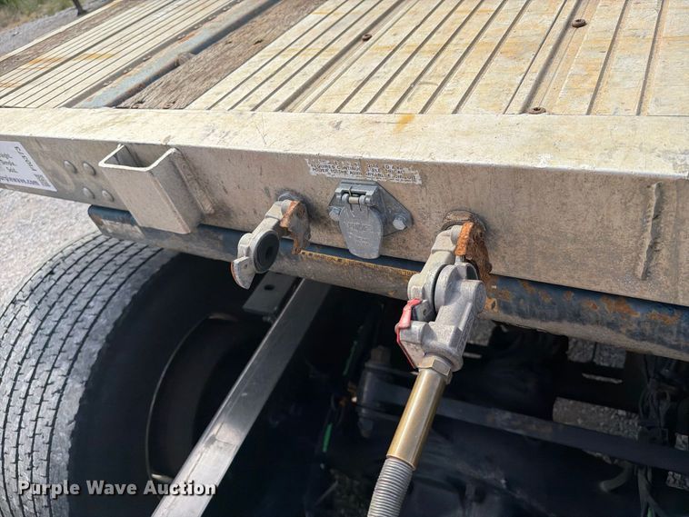 image for item FI0373 2012 Utility FS2CHA flatbed trailer