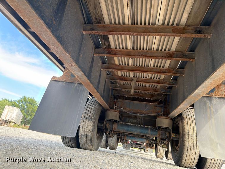 image for item FI0373 2012 Utility FS2CHA flatbed trailer