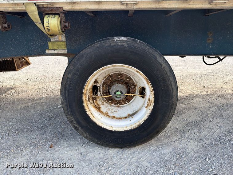 image for item FI0373 2012 Utility FS2CHA flatbed trailer