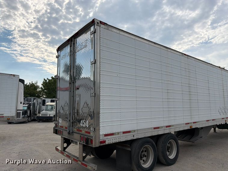 image for item FK3223 2012 Wabash refrigerated van trailer