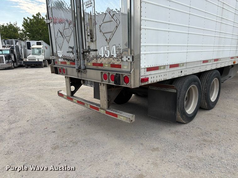 image for item FK3223 2012 Wabash refrigerated van trailer
