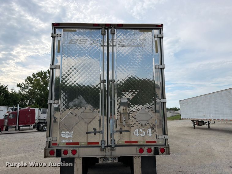 image for item FK3223 2012 Wabash refrigerated van trailer