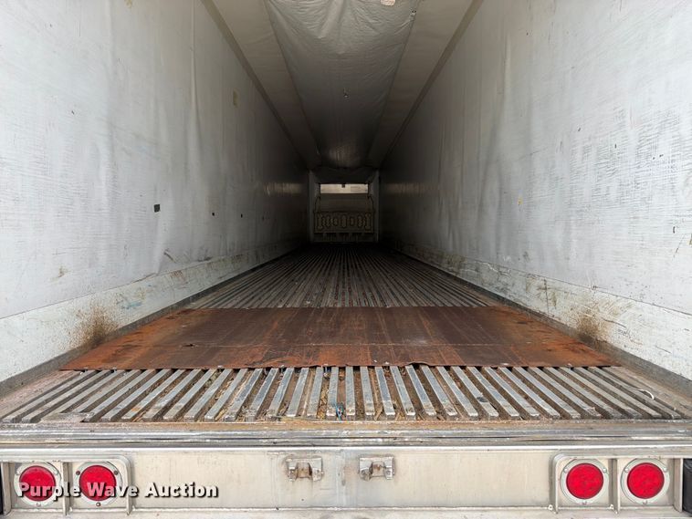 image for item FK3223 2012 Wabash refrigerated van trailer