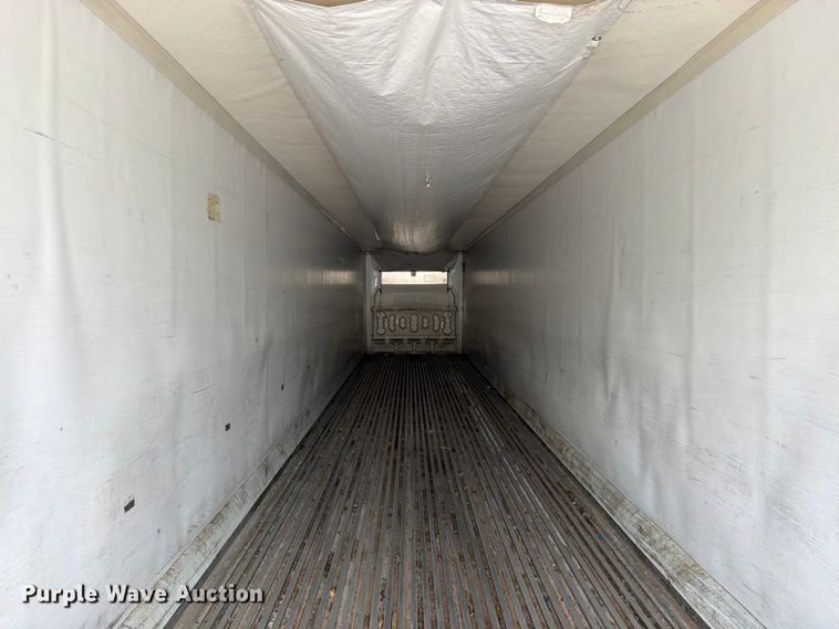 image for item FK3223 2012 Wabash refrigerated van trailer